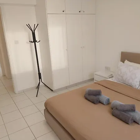 Apartment Sunny 2 Bed Home, In Universal *